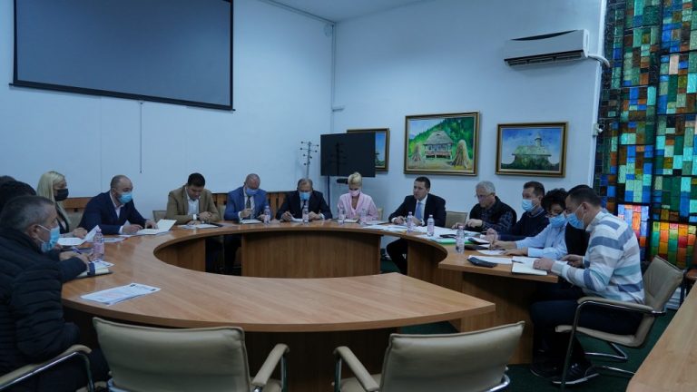 A început seria de consultări ale conducerii Consiliului Județean Dâmbovița cu primarii dâmbovițeni, pe marginea bugetului pe anul 2022