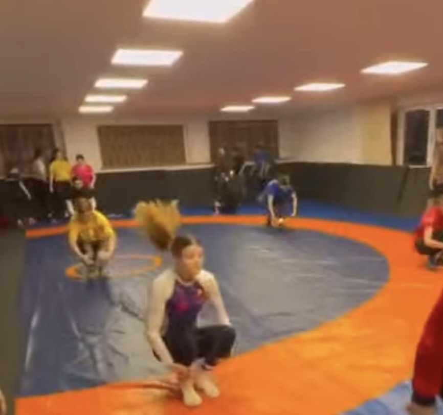 La Predeal are loc primul cantonament al CNOPJ Lupte Feminine Târgoviște