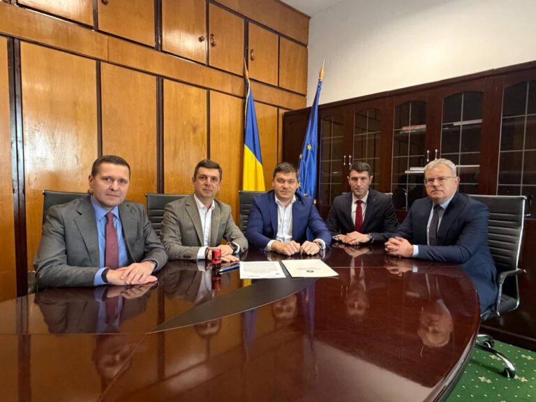 Semnarea contractului de finanțare pentru cel mai mare proiect de distribuție a gazelor naturale din Dâmbovița, care va transforma complet viața locuitorilor din comunele Corbii Mari și Odobești