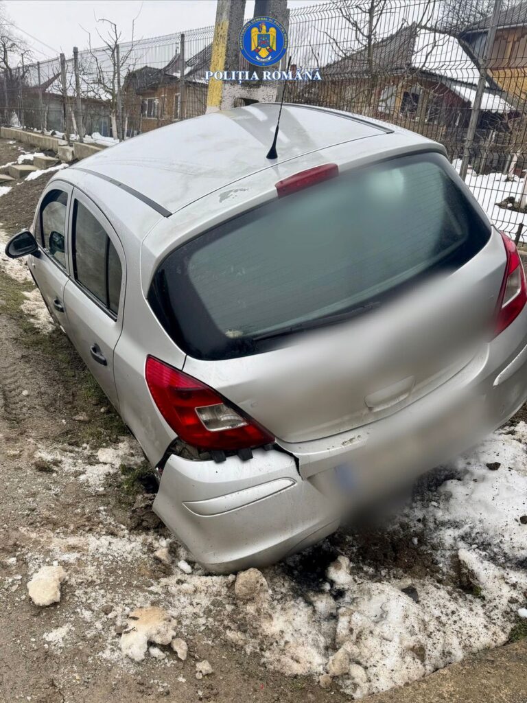 Polițiștii din cadrul Biroului Rutier au fost sesizați cu privire la producerea unui accident rutier în comuna Râu Alb